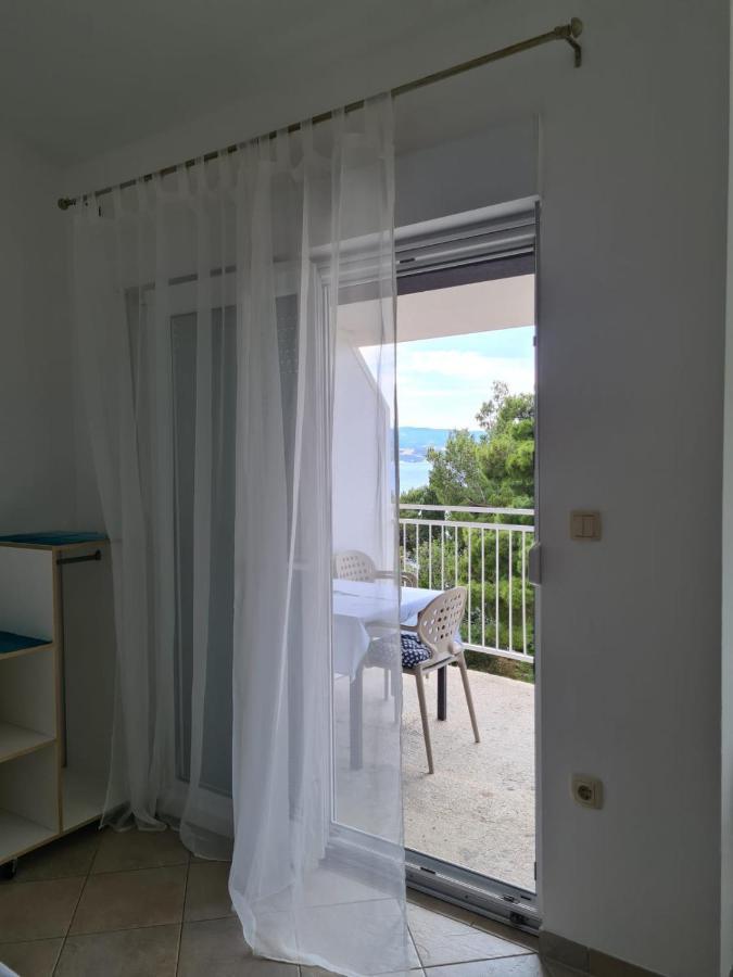 Oasis Of Peace Apartment Omiš Екстериор снимка