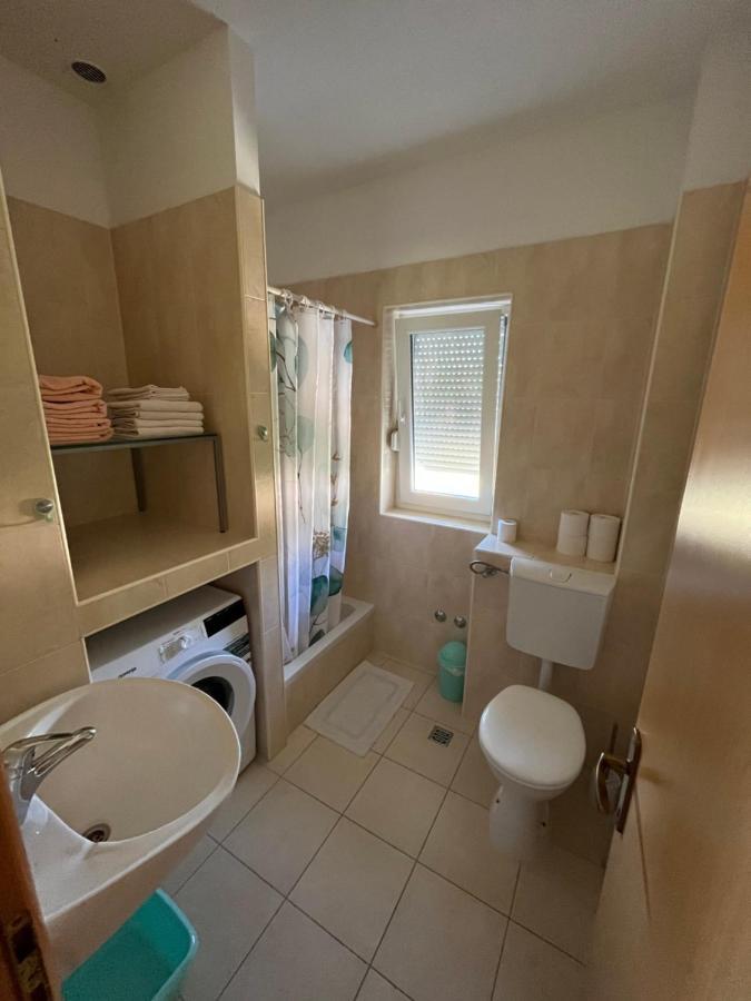 Oasis Of Peace Apartment Omiš Екстериор снимка