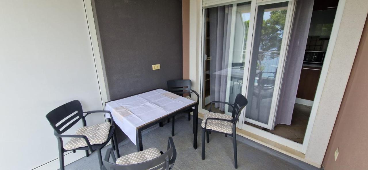 Oasis Of Peace Apartment Omiš Екстериор снимка