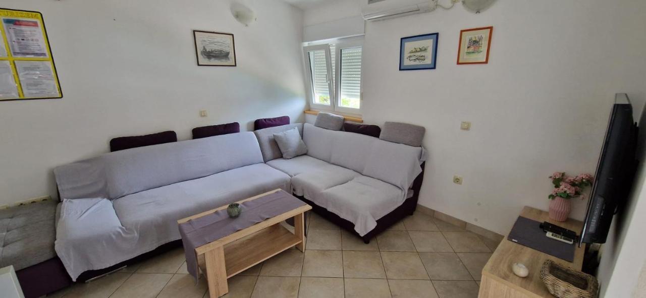 Oasis Of Peace Apartment Omiš Екстериор снимка